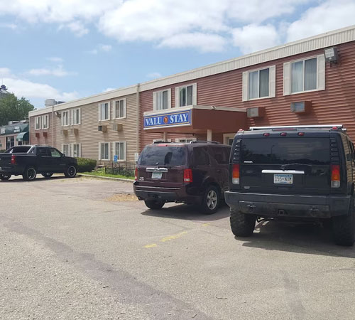 Hotel Accommodation in Le Sueur, MN